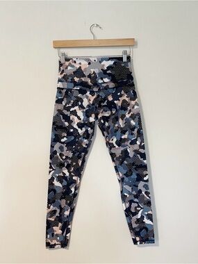 Varley Blue & Pink Camo High-Rise Leggings